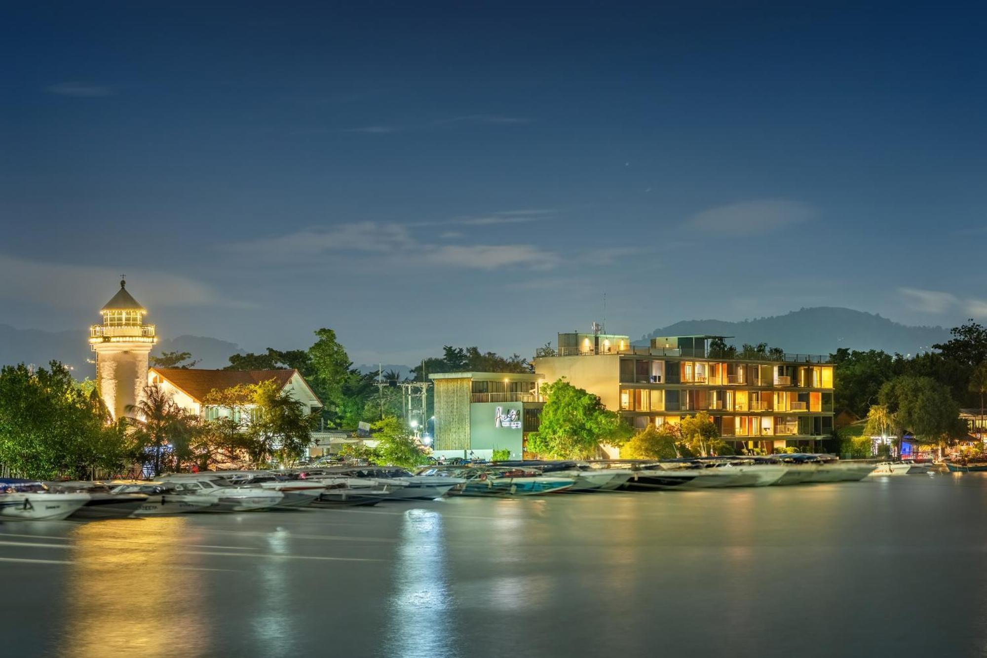 Shin Arch39 Phuket Beach Front - Sha Plus Chalong Exterior photo